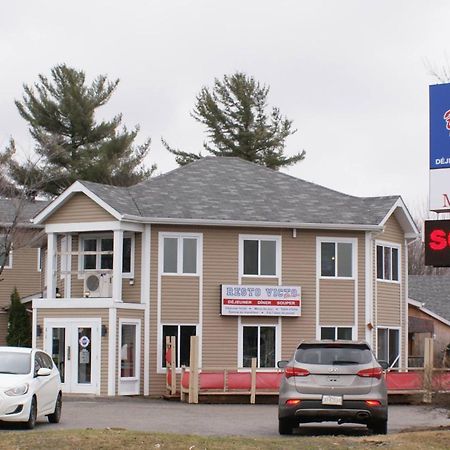 Motel Le Victo Victoriaville Exterior foto
